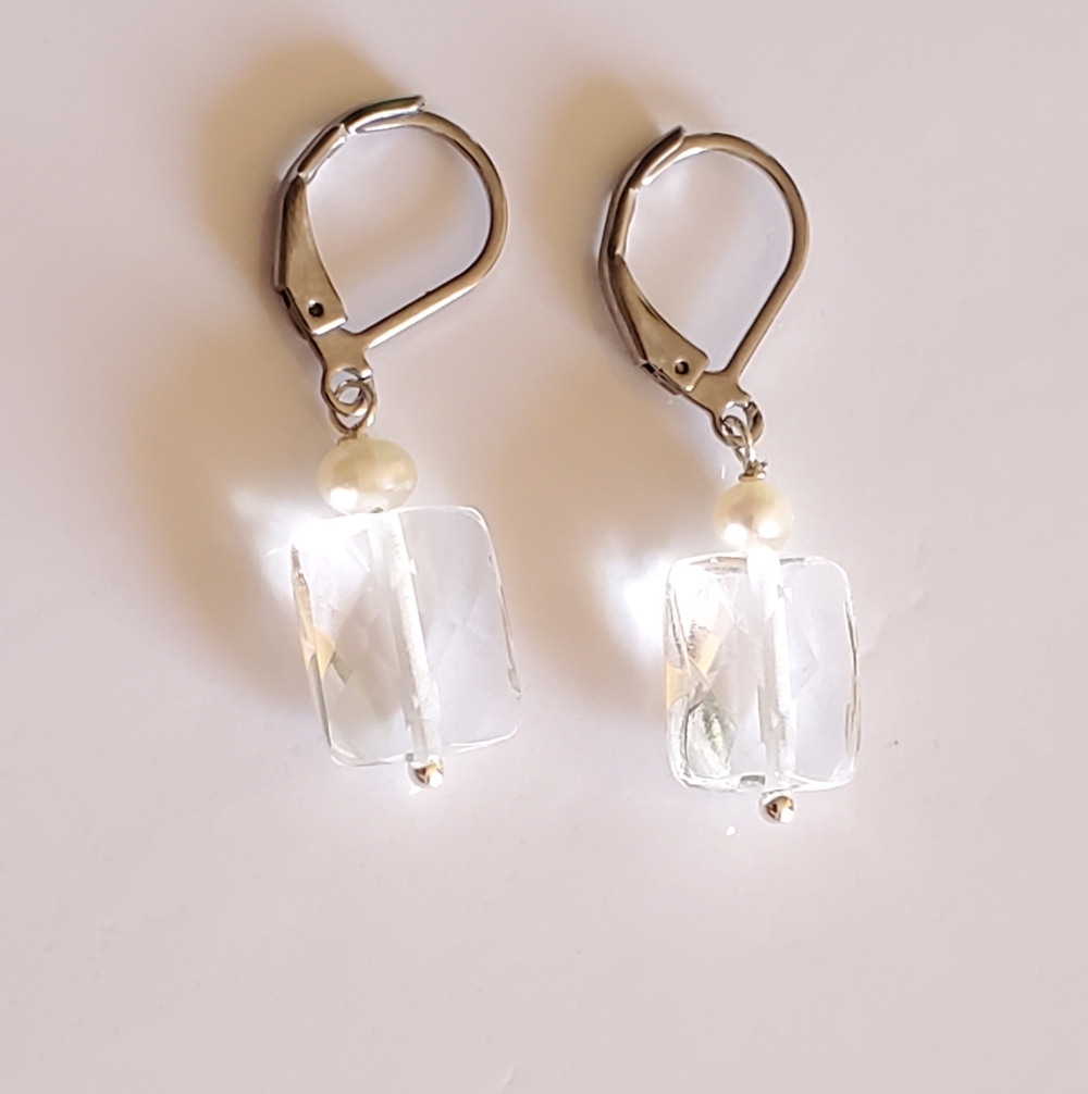NEW Handmade Rock Crystals Drop Earrings